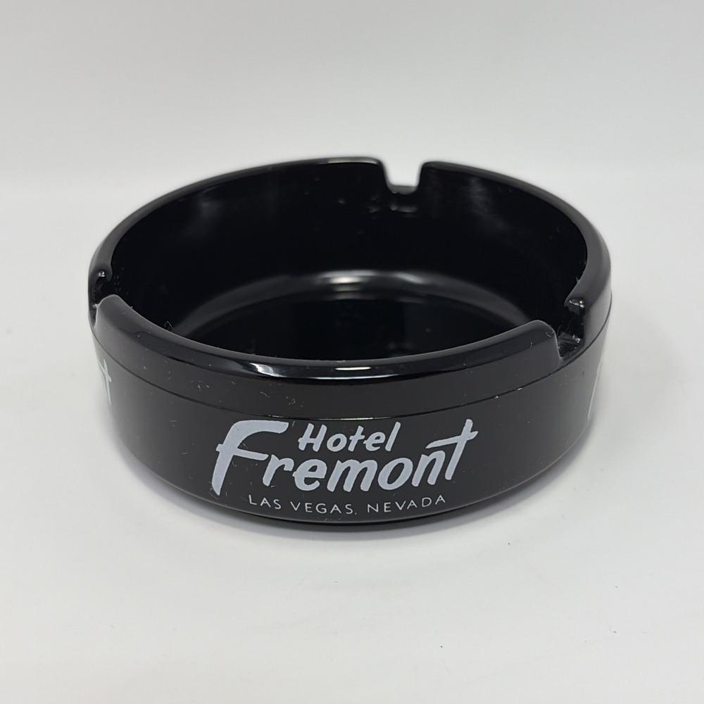 VINTAGE FREMONT HOTEL CASINO BLACK GLASS ASHTRAY, LAS VEGAS, NV